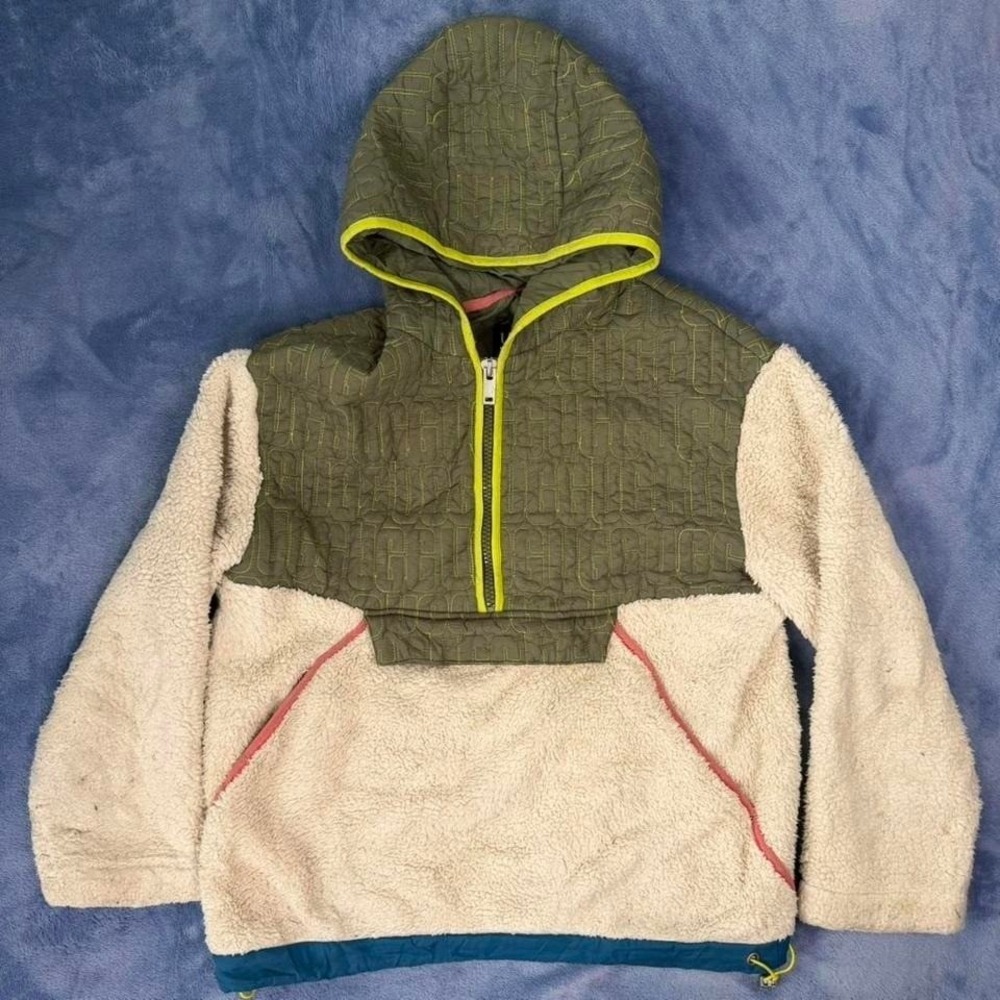 Women's UGG Iggy Faux Fur Hooded Half-Zip Pullover,‎ women Size s